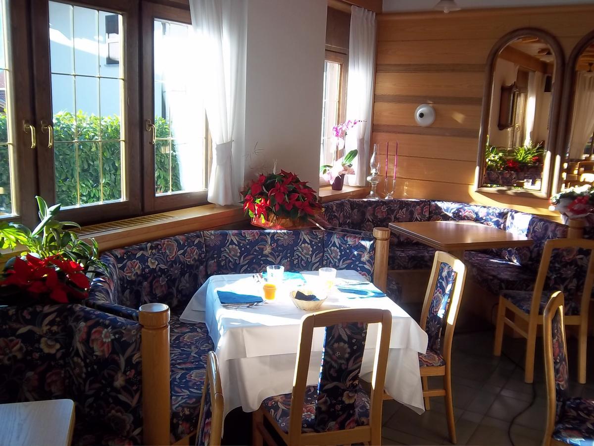 핀졸로 Garni Bonsai B&B 외부 사진